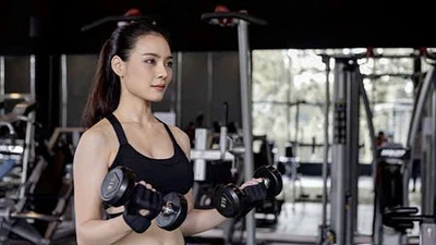 Tập gym nên ăn gì trước và sau buổi tập?
