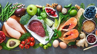 Cách ăn uống duy trì năng lượng cả ngày cho dân văn phòng