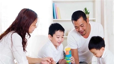 Chỉ 30 phút chơi với con, tương lai con sẽ khác