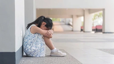 Những thói quen của cha mẹ khiến trẻ tổn thương