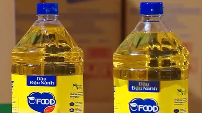 Vụ "hô biến" dầu OFood gia súc dùng cho người... gây bức xúc