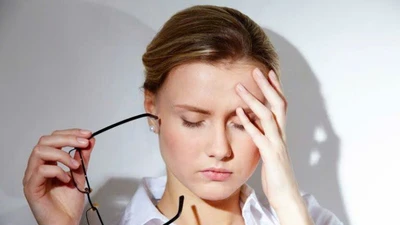 10 mẹo giúp mắt luôn khỏe khi làm việc với thiết bị số