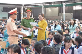 Hàng nghìn học sinh "chứng kiến" các hành vi dẫn đến TNGT