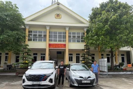 Táo tợn bắt phụ nữ, cướp tài sản rồi bán sang Campuchia