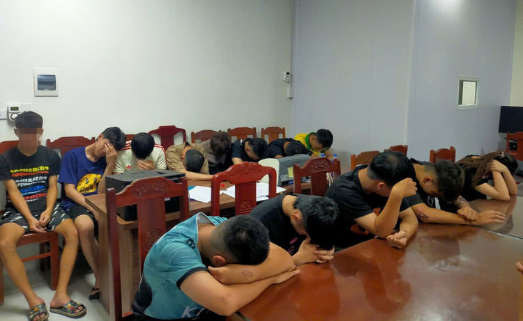 Nhóm thanh, thiếu niên gây ra vụ việc 665554.jpg