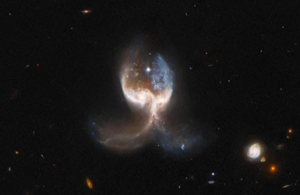 Phát hiện cánh cửa “nhìn thấy tương lai” của thiên hà chứa Trái đất 