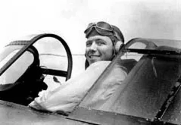 Bí ẩn phi công “đầu thai” sau nửa thế kỷ, luân hồi có thật?