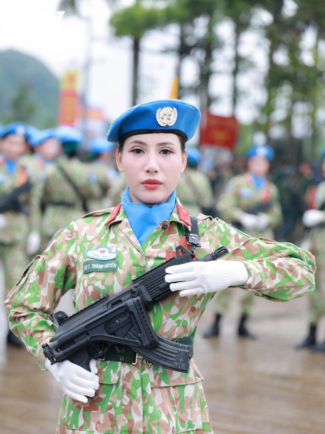 Trung úy QNCN Bùi Thị Thanh Huyền nu-4.jpg