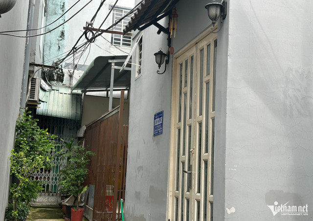 Trụ sở của Công ty cổ phần Mekolor nằm sâu trong hẻm 24, đường Lý Tự Trọng (quận Ninh Kiều, TP Cần Thơ). w-tru-so-6-111083.jpg
