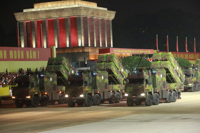 Tên lửa Trường Sơn có các biến thể phù hợp với nhiều nhiệm vụ khác nhau do Viettel sản xuất. a80-29.jpg