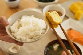 Thói quen ăn cơm gây tích mỡ, nhiều người không biết