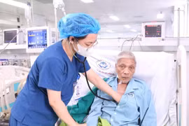 Cứu sống người bệnh ngừng tim 15 lần nhờ can thiệp tim mạch chuyên sâu