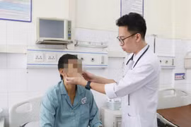 Uống thuốc nam 1 tuần, người đàn ông 45 tuổi vàng da tăng gấp 42 lần