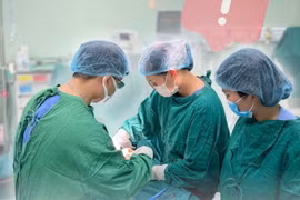 Tự uống thuốc phá thai tại nhà, hai phụ nữ suýt vỡ tử cung 