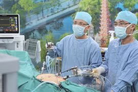 Sỏi không triệu chứng bỗng chốc gây viêm túi mật, viêm tụy, tổn thương gan