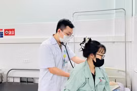 Nắng nóng thất thường, nhiều người nhập viện vì cúm và Covid-19