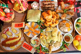 Bác sĩ hướng dẫn cách ăn Tết ngon, bảo vệ dạ dày hiệu quả