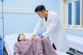 Chấn thương bụng sau tai nạn, phát hiện giả phình động mạch lách nguy hiểm