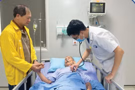 Cấp cứu thành công cụ ông U100 bên bờ sinh tử vì nhồi máu cơ tim