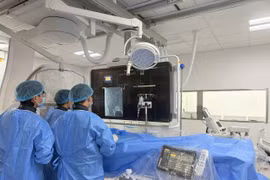 Bệnh nhân ho ra máu nguy kịch được cứu sống nhờ kỹ thuật nút động mạch phế quản DSA