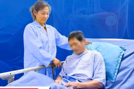Lạm dụng rượu nhiều năm, người đàn ông nhập viện vì u gan vỡ