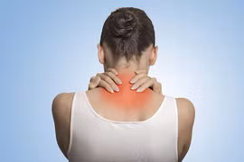 Đau cổ vai gáy: Coi chừng bỏ qua dấu hiệu bệnh lý thần kinh