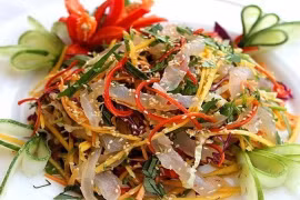 Cảnh báo nguy hiểm khi tự trộn nộm sứa 