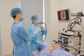 Nhiều người trẻ lao phổi phát hiện muộn vì chủ quan tưởng bệnh người già 