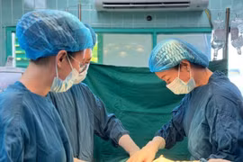 Cứu sống hai mẹ con thai phụ hôn mê sâu do sản giật