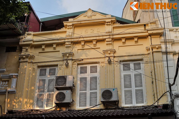 Một số hình ảnh khác về phố Chả Cá.