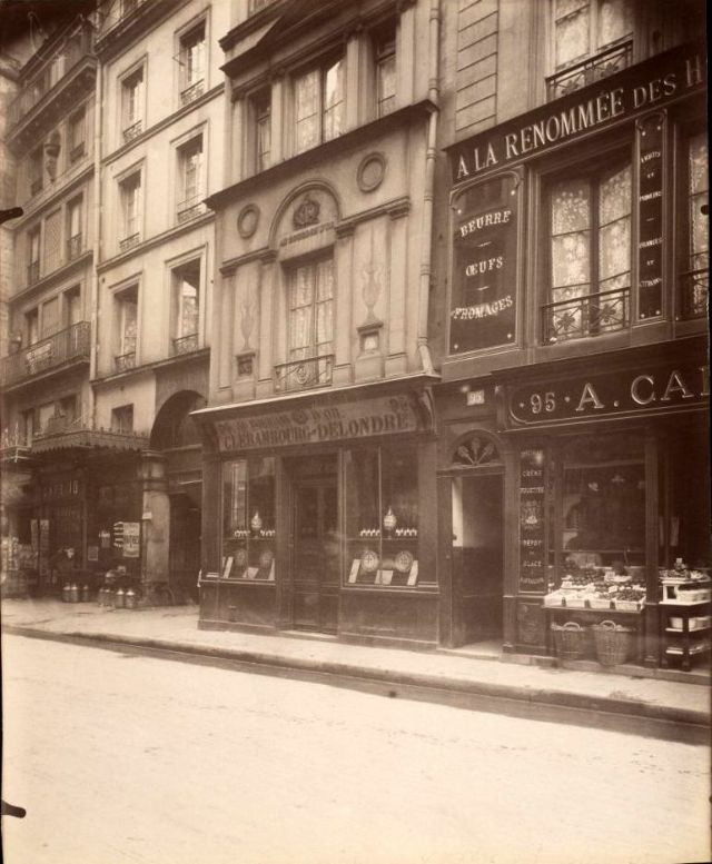 Các cửa hàng trên phố Honore, 1908.