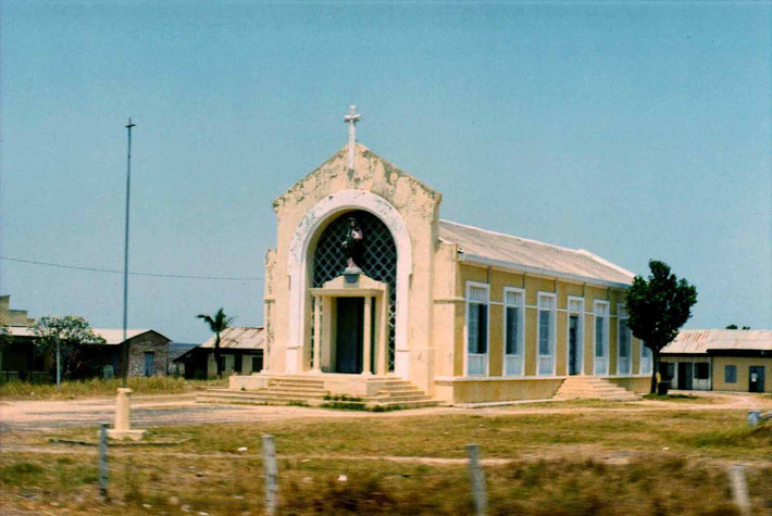 Nhà thờ Biên Hòa, Đồng Nai, miền Nam Việt Nam năm 1971.