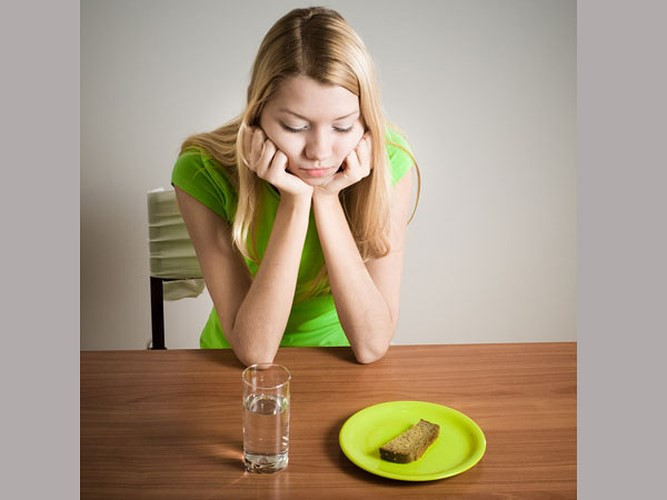 Tránh ăn sáng: Một bữa sáng lành mạnh là chìa khóa để bắt đầu ngày mới và vẫn hoạt động suốt cả ngày. Tránh ăn sáng sau khi chạy có thể khiến bạn cảm thấy yếu đuối và không đủ năng lượng cho các hoạt động tiếp theo.