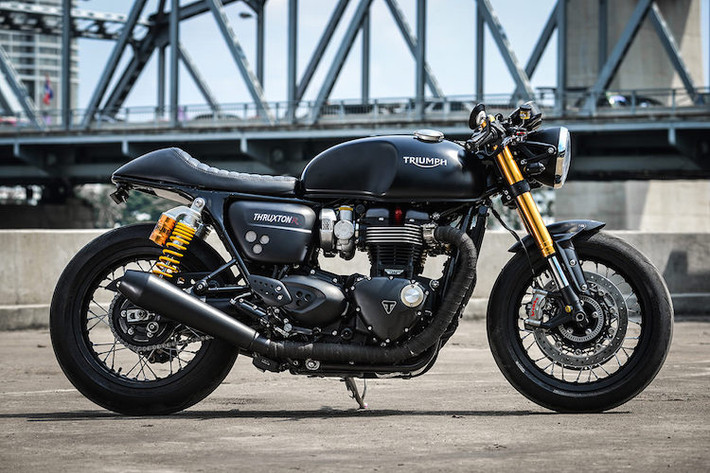 Đối với Eak - chủ xưởng độ K-Speed ở Thái Lan, anh đã thấy rằng Thruxton R gần như là một chiếc xe hoàn hảo. Chính vì vậy, thay vì thay đổi kết cấu của xe, K-Speed chỉ tập trung chỉnh sửa lại một số chi tiết và nâng cấp các phụ tùng trên Thruxton R.