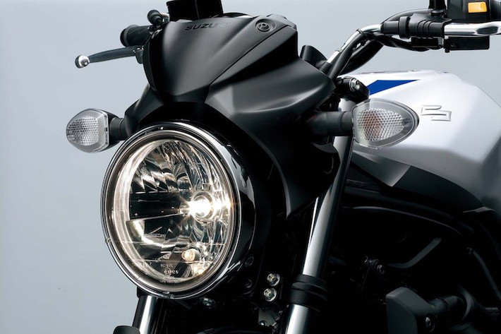 Từng được Suzuki thay thế bằng mẫu Gladius, tuy nhiên SV650 vẫn chiếm một vị trí đặc biệt trong lòng các "fan" hâm mộ trên toàn Thế giới. Tại triển lãm EICMA 2015, Suzuki đã giới thiệu thế hệ SV650 mới và tới nay, chiếc xe đã chính thức được phân phối tại quốc gia đầu tiên trong khu vực Đông Nam Á là Malaysia.