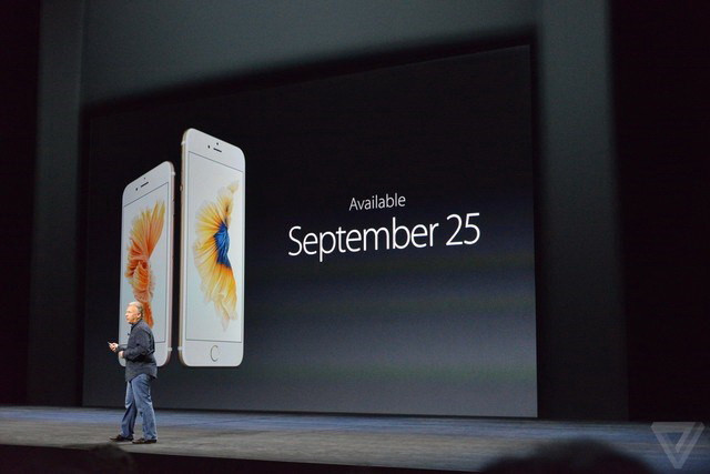 Bộ đôi iPhone 6S và iPhone 6S Plus sẽ bán ra thị trường vào ngày 25/9/2015.