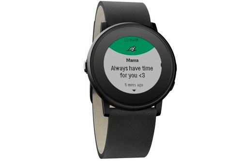 Cũng theo nhà sản xuất, đồng hồ Pebble Time Round có thể cho thời lượng dùng pin đến 7 ngày chỉ với một lần sạc. Đáng chú ý là mẫu smartwatch mỏng nhất thế giới này còn được tích hợp công nghệ sạc nhanh, có thể cho thời lượng sử dụng cả ngày chỉ với 15 phút sạc.