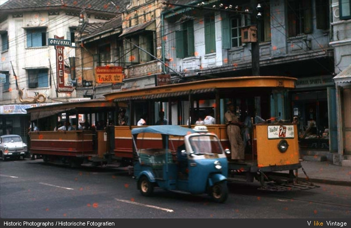 Xe điện Bangkok. Loại hình phương tiện giao thông này đã chấm dứt hoạt động tại thủ đô của Thái Lan từ năm 1967.