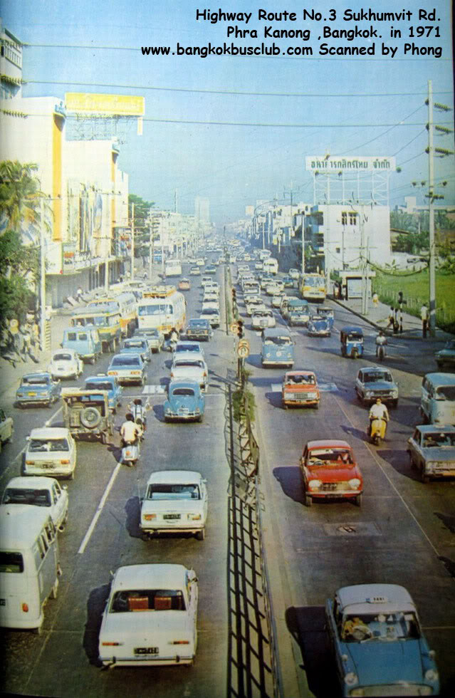 Đường Sukhumvit ở quận Phra Khanong năm 1971.