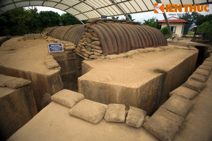  Thành phố Điện Biên Phủ (tỉnh Điện Biên) là nơi hơn 60 năm trước diễn ra trận đánh chấn động địa cầu giữa lực lượng Việt Minh với quân đội Pháp. Ảnh: Hầm tướng de Castries ở trung tâm cứ điểm Điện Biên Phủ bị Việt Minh chiếm ngày 7/5/1954, đánh dấu chiến thắng Điện Biên Phủ.