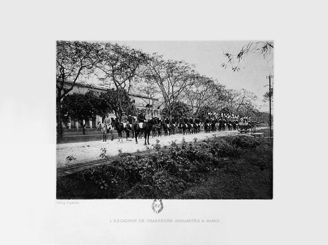Đội lính người Việt tại Hà Nội. Ảnh: L'Indochine.