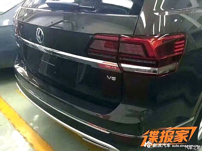 Volkswagen sẽ sản xuất Teramont tại nhà máy Chattanooga Plant ở Tennessee, Mỹ. Dù có trang bị tương đương với SUV hạng sang Q7 nhưng phiên bản rẻ nhất của Teramont hứa hẹn sẽ chỉ nằm ở mức hơn 30.000 USD một chút (tương đương 668 triệu đồng) để cạnh tranh với Hyundai Santa Fe, Mazda CX-9 hay Ford Explorer.