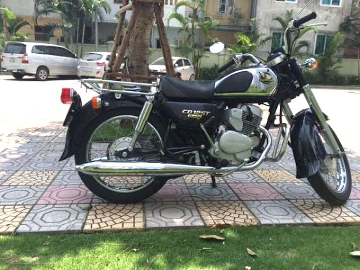 Là một dòng xe được ưa chuộng, Honda CD125T đã được sản xuất tại Nhật cho tới tận những năm đầu của Thế kỷ 20. Dù không được xuất ra nhiều nước khác ngoài thị trường nội địa, nhưng những biến thể sử dụng chung động cơ của CD125T Benly khá phổ biến ở nhiều nước khác, nổi tiếng nhất là CM125, CD125TC Benly ở Anh, hoặc CA125 - hay chính là Honda Rebel 125.