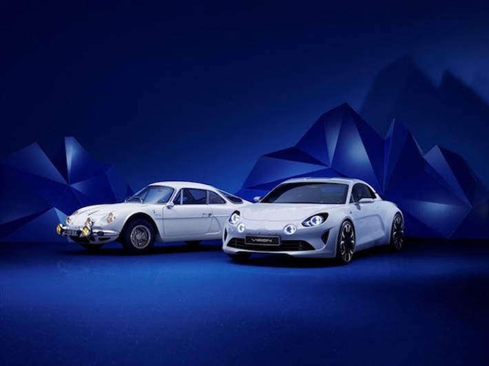 Trước Alpine Vision concept. Renault cũng đã từng tung ra một mẫu xe ý tưởng dựa trên thiết kế của A110 năm xưa với tên gọi Alpine Celebration Concept vào năm 2015. So với mẫu xe này, Vision Concept trông đã "thực tế" hơn để có thể sẵn sàng đưa lên dây chuyền sản xuất hàng loạt.