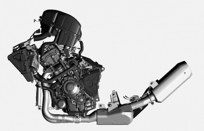 2: Cũng như khung xe, Yamaha đã đem động cơ của R1 sang MT-10, nhưng cải tiến 40% để phù hợp với chiếc xe. Những cải tiến này bao gồm nắp quy-lát mới, trục khuỷu nặng hơn, tay biên bằng thép, giảm tỉ số nén, giảm tỉ số truyền của hộp số và sử dụng hệ thống phun nhiên liệu 1 vòi phun, nhưng có lực phun mạnh hơn 25%.