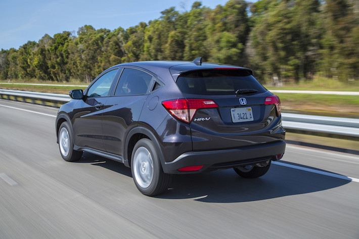 Guangqi Honda sẽ chính thức ra mắt HR-V tăng áp vào tháng 3/2017, cung cấp thêm một lựa chọn Crossover cỡ nhỏ cho những khách hàng chuộng xe tiết kiệm nhiên liệu. Tại các thị trường nước ngoài, Honda HR-V được phân phối với giá bán từ 19.100 USD (tương đương 432 triệu đồng). đến 26.000 USD 546 triệu đồng) tuỳ theo từng phiên bản.