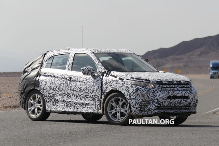 Như vậy, có thể nói dự án Outlander Sport thế hệ mới đã được Mitsubishi ấp ủ từ khá lâu, tuy nhiên các khó khăn về tài chính và bê bối gian lận khí thải đã khiến việc phát triển chiếc xe bị chậm lại. Mãi tới gần đây, phiên bản thử nghiệm của Outlander Sport thế hệ mới mới được bắt gặp tại Mỹ.