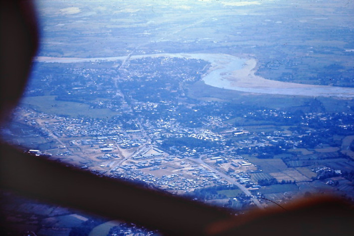 Sông Dinh nhìn từ máy bay.