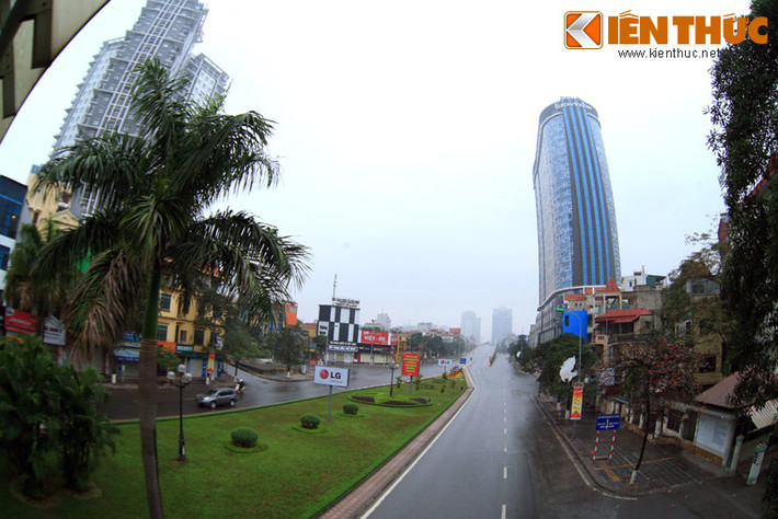 Đường Trần Duy Hưng "thẳng cánh cò bay".