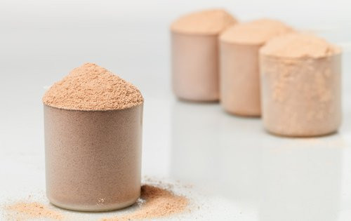 Ai cũng biết các vận động viên thể hình là người luôn bị ám ảnh bởi hình thể. Mục tiêu của họ là giảm mỡ tối đa để cơ bắp bổi lên. Tuy không cần phải quá khắt khe như họ, bạn vẫn có thể làm theo những bí quyết giảm cân nhanh chóng của họ.